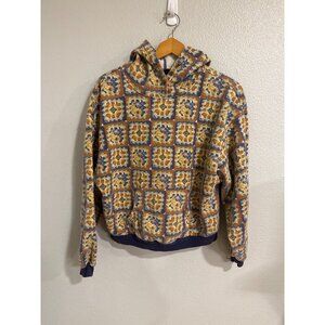 Out From Under Hoodie Women XS Faux Crochet Granny Square Yin YangPullover